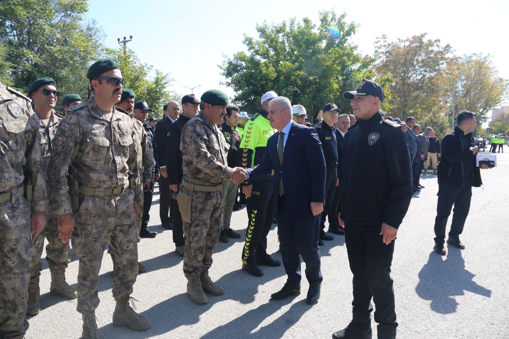 Konya Valisi'nden büyük tebrik