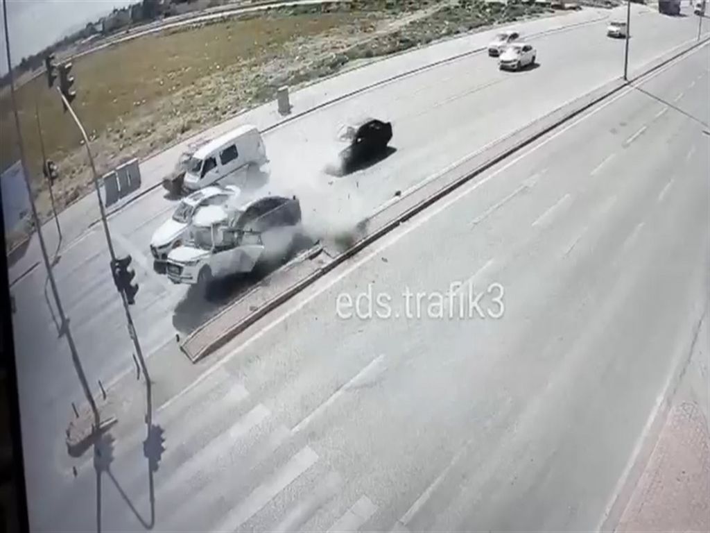 Konya'da öğretmenin ölümüne neden olan aracın hızının 229 kilometre olduğu ortaya çıktı