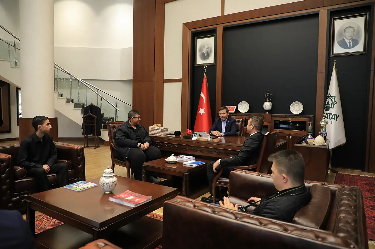 Başkan Hasan Kılca’ya çok özel hediye