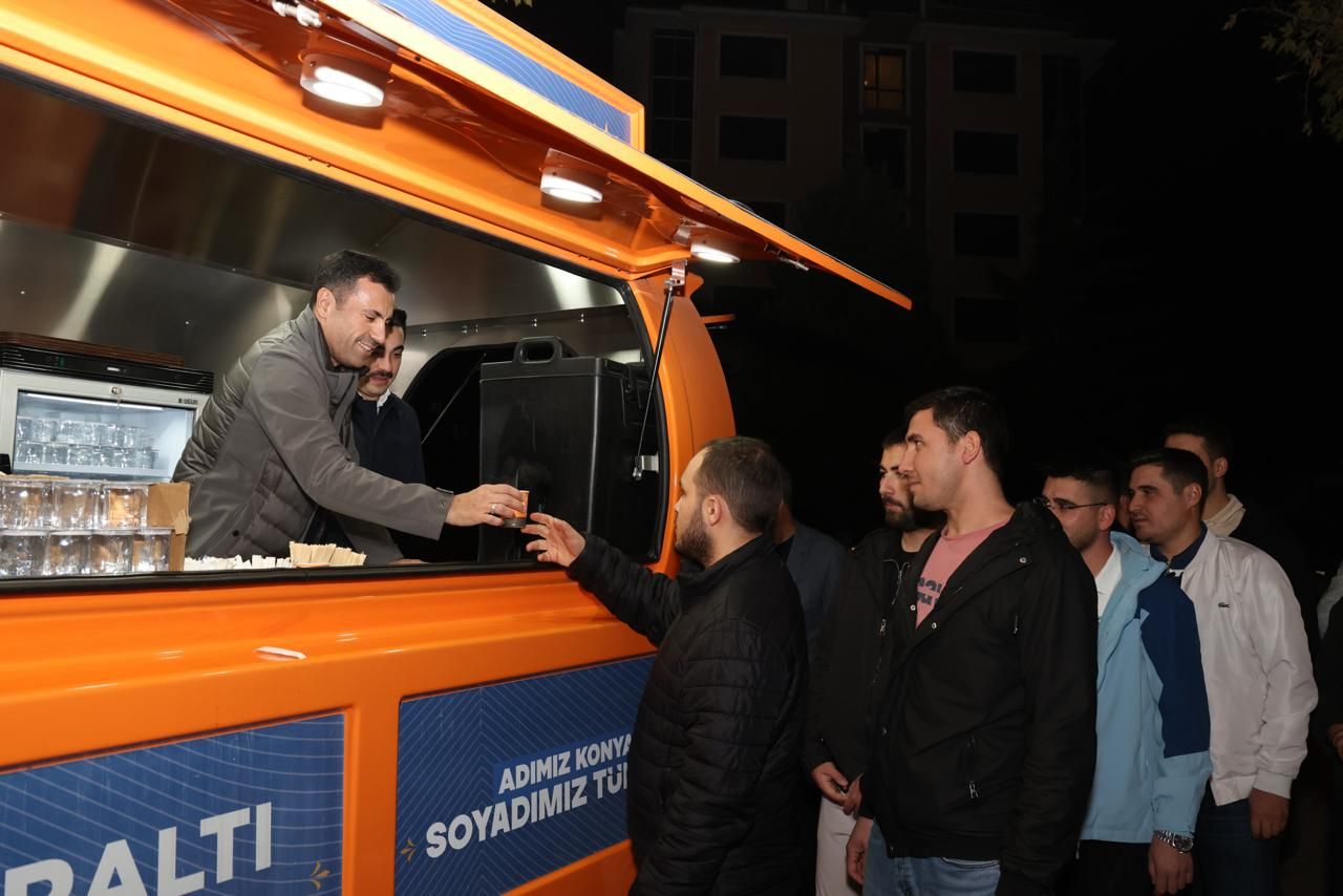 Fatih Özgökçen, Konya’da AK Parti gençliği ile buluştu