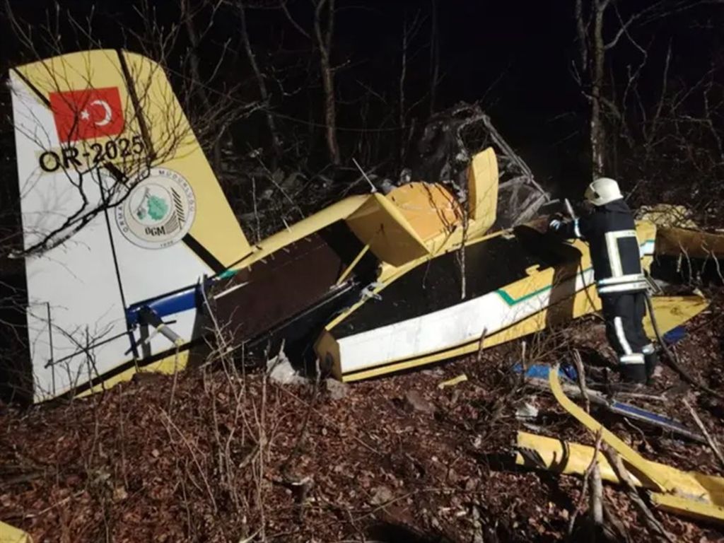 Hırvatistan'da bulunan yangın söndürme uçağımız kaza kırıma uğradı; pilot şehit oldu