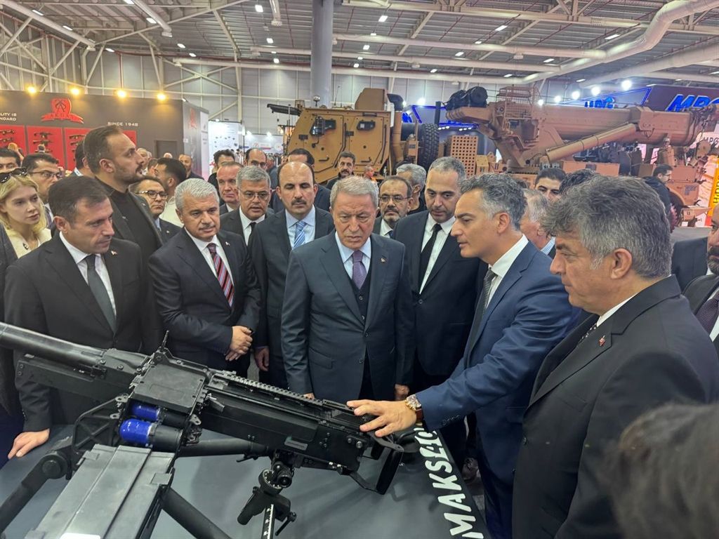 Hulusi Akar: Savunma sanayinde ihtiyaçlarımızın büyük bir bölümünü kendimiz karşılıyoruz