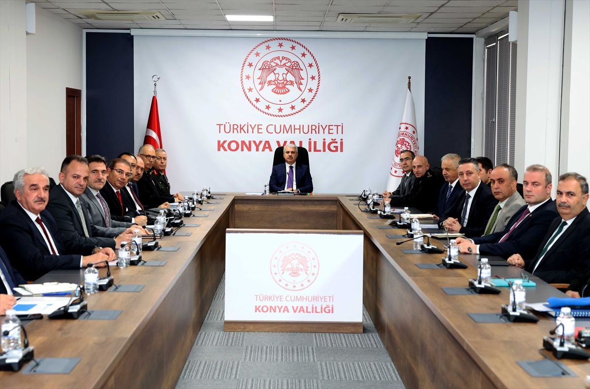 Konya'da kış tedbirlerine ilişkin toplantı yapıldı