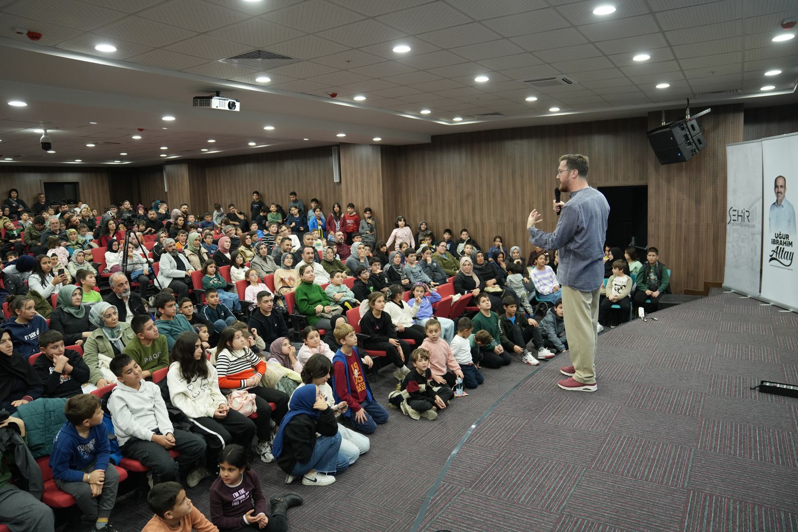 Şehir Konferansları ile Sevilen İsimler Konyalılarla Buluşuyor