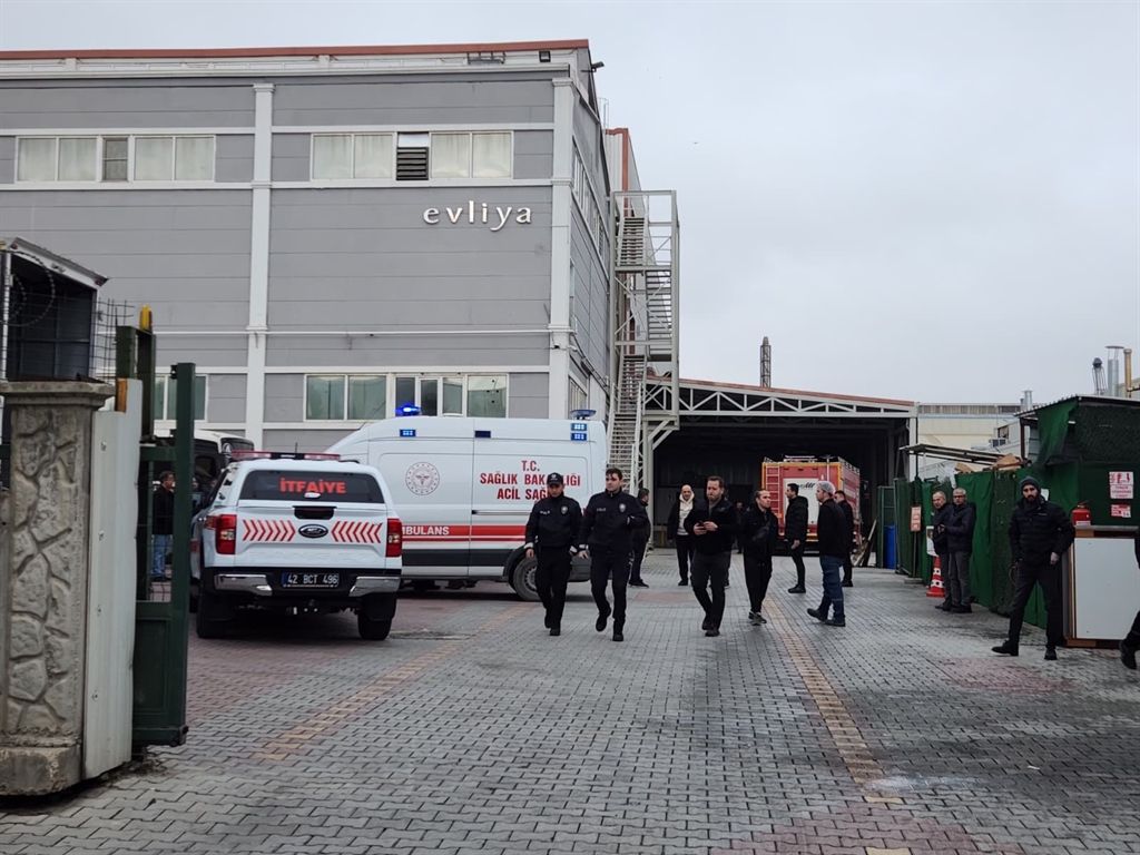  Konya'da Şekerleme fabrikasında buhar kazanında patlama: 2 yaralı