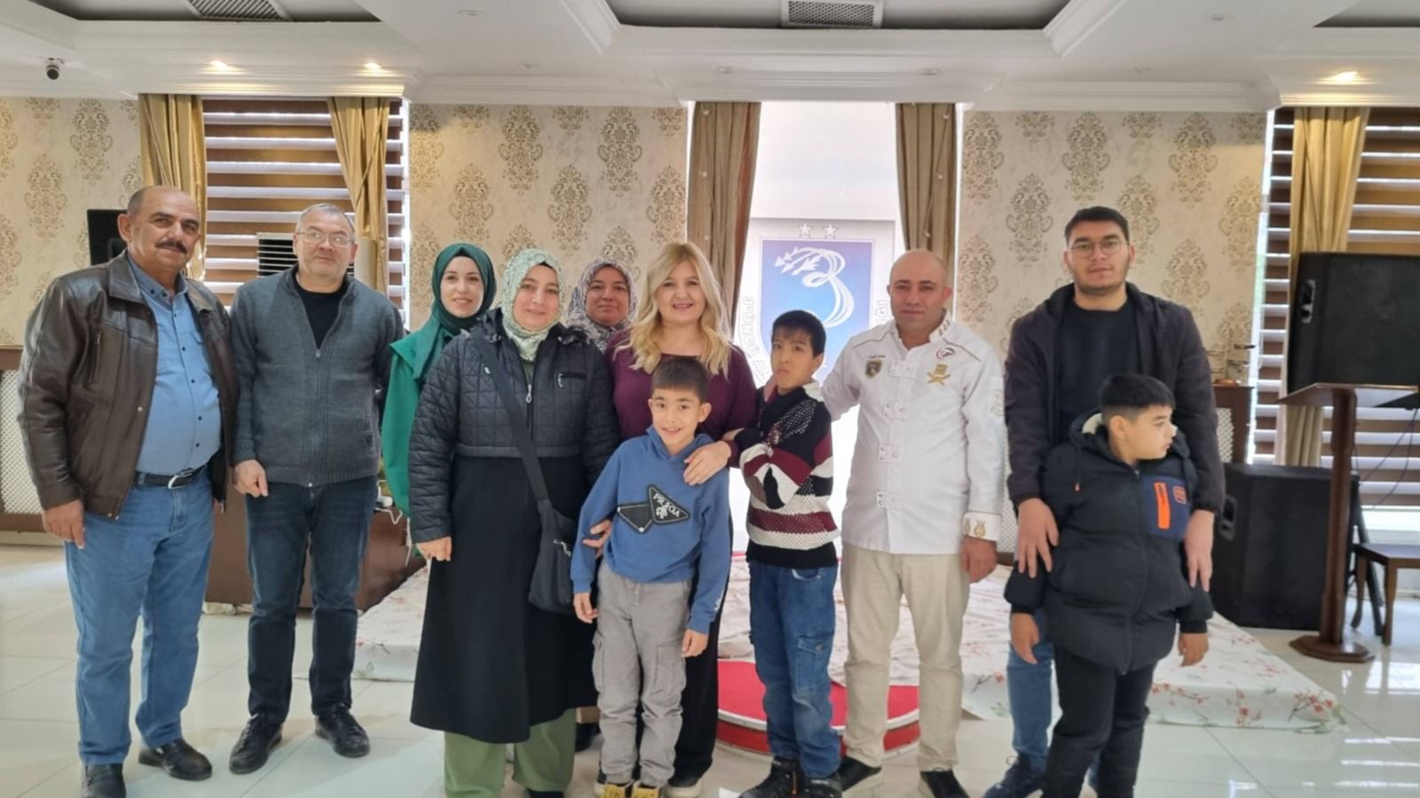 Hanifi Kartal’dan Özel Çocuklara Anlamlı Yemek Organizasyonu