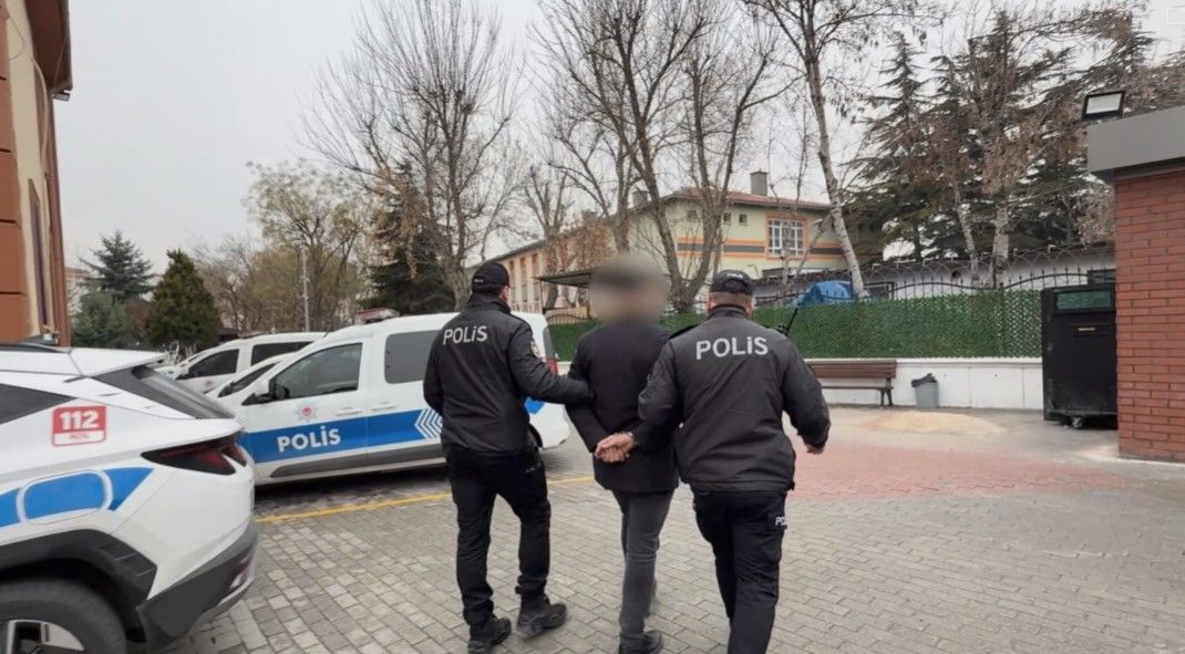 Konya’da alkollü sürücü dehşeti: Polis memurlarını yaralayıp kaçtı