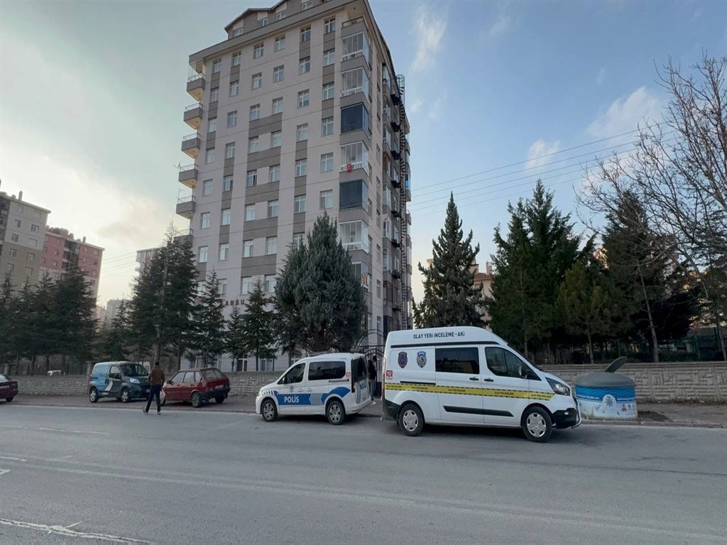 Konya'da kan donduran olay! Eşini tabancayla bacağından vurdu