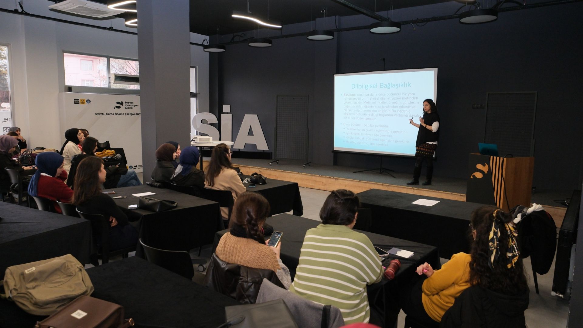 Bu Ders SİA’dayız Programı Üniversiteleri Sosyal İnovasyonla Buluşturuyor