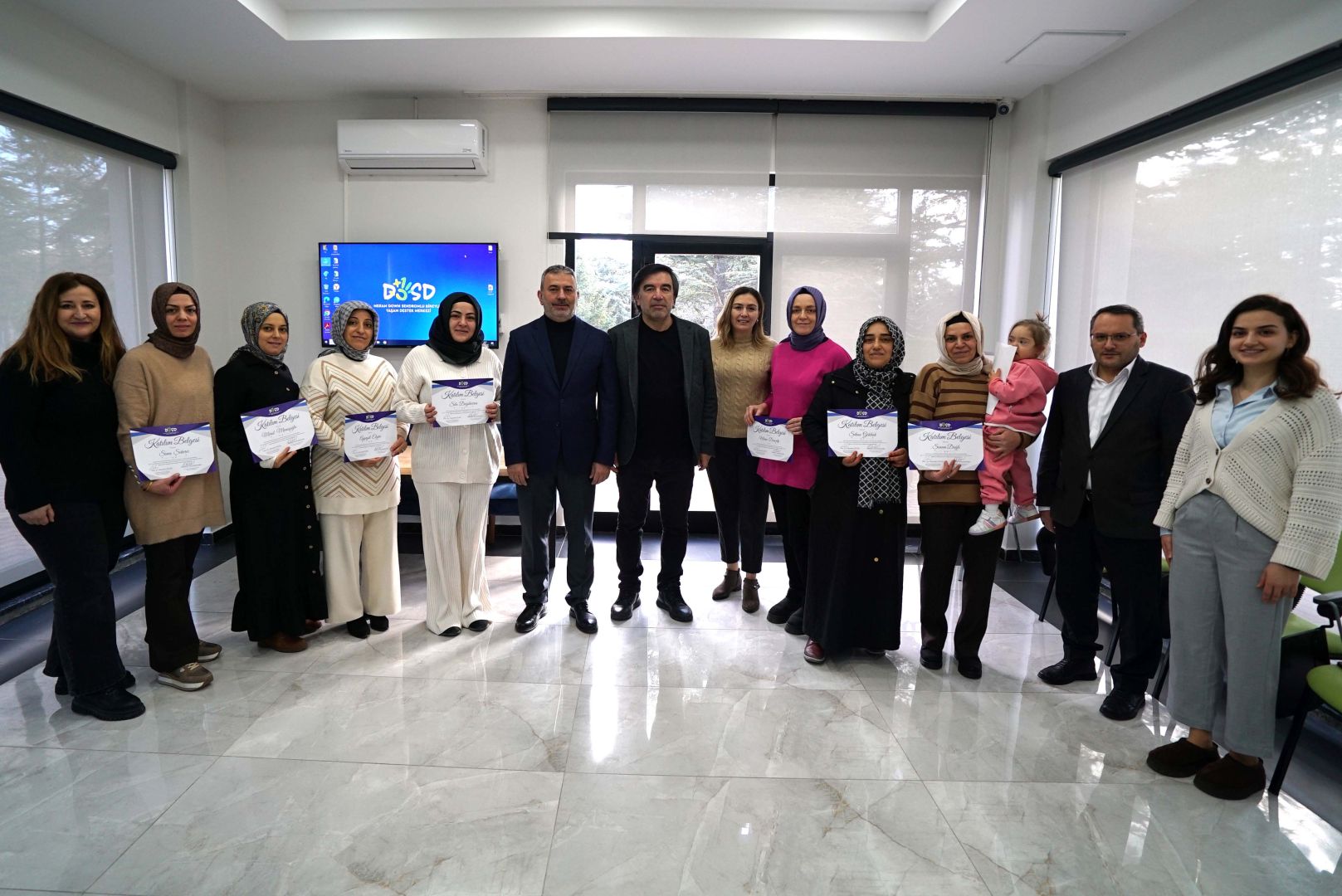 Dosd Meram’da Özel Annelere Özel Program