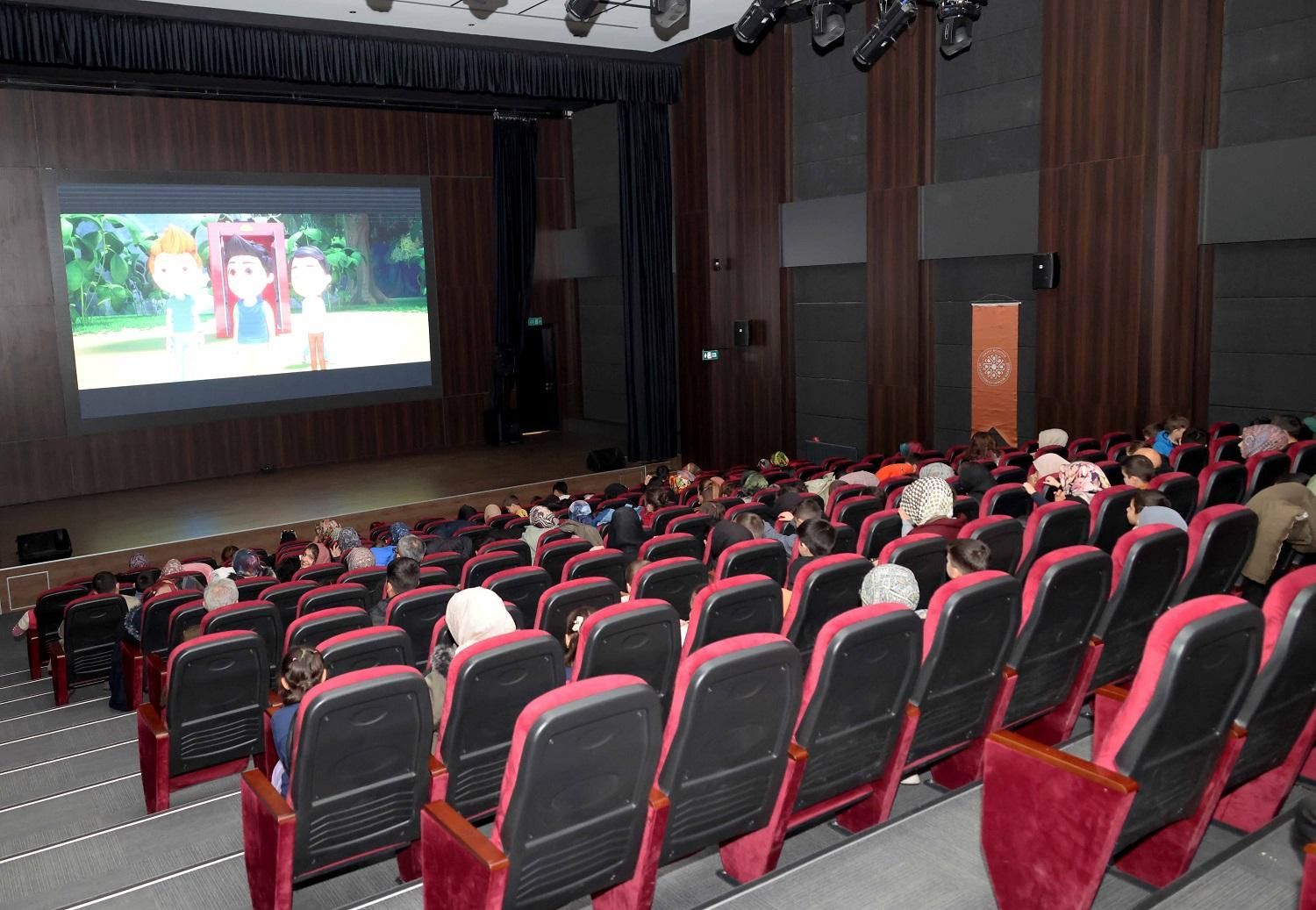 Karatay'dan "Okula Bir Sanat Mola" etkinliği