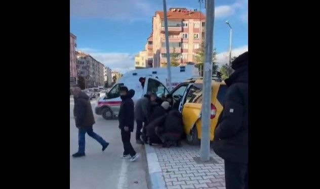 Konya’da oy kullandıktan sonra direksiyon başına geçen taksici feci şekilde can verdi!