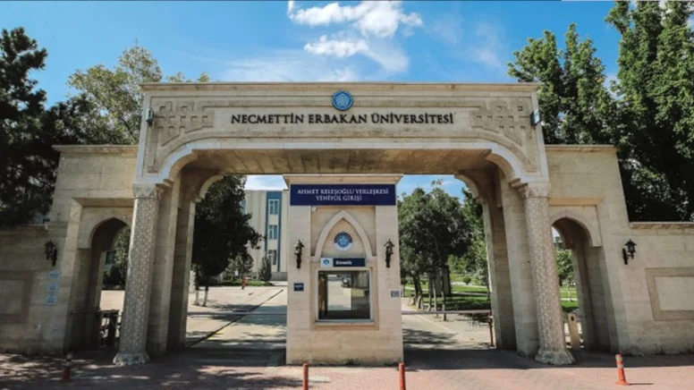 Yer Konya... Yine aynı üniversite yine adrese teslim ilan iddiası!