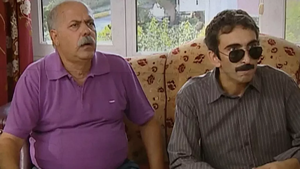 Türk Sineması Yasta: Usta Oyuncu Ali Tutal Hayatını Kaybetti!