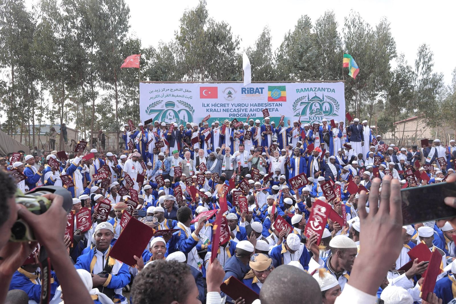 Afrika’da En Büyük Hafızlık İcazet Merasimi: 700 hafız icazet aldı