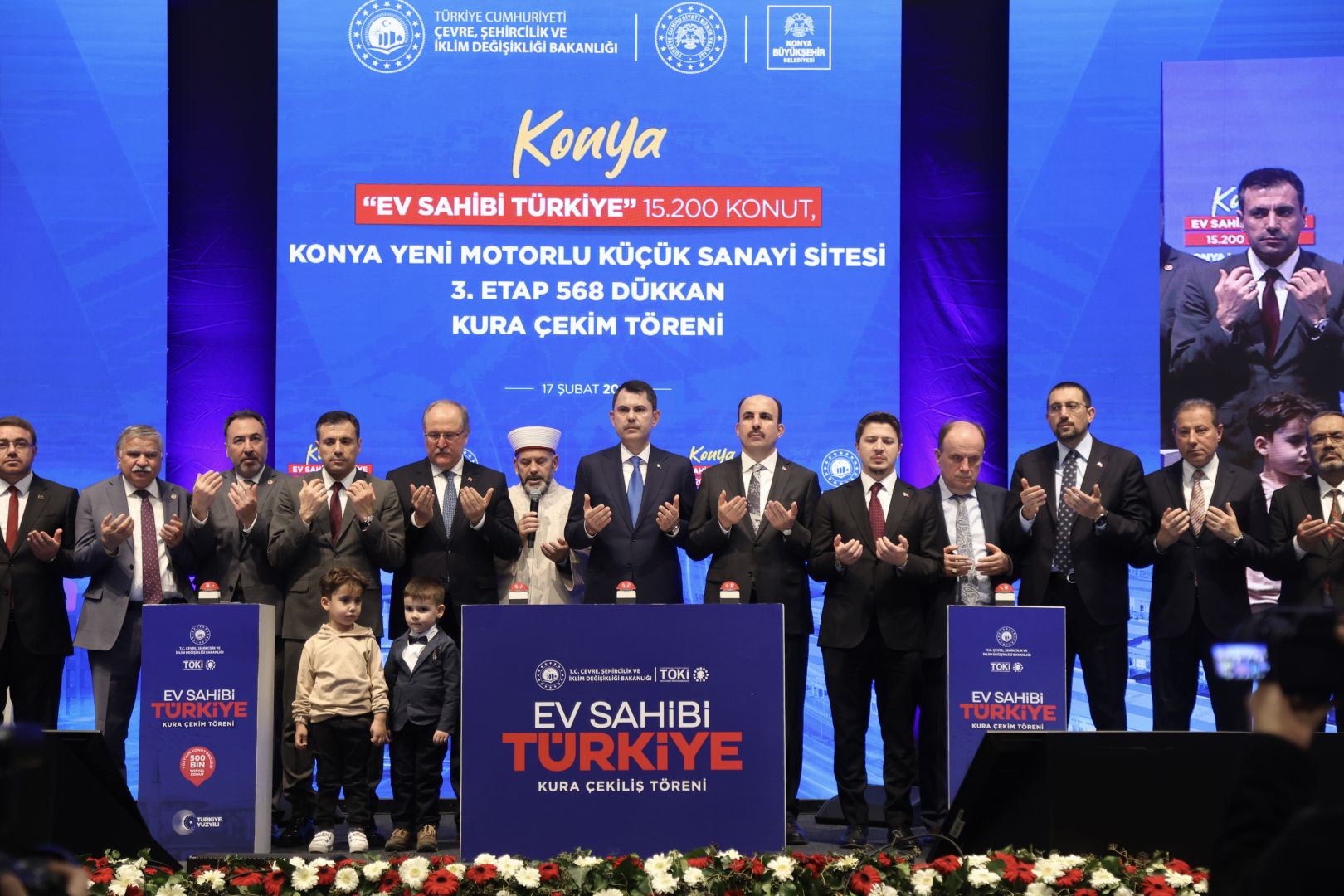 Bakan Kurum Konya’da Toki Konutları ve Yeni Sanayi Sitesi 3. Etabın Kura Çekim Programına Katıldı