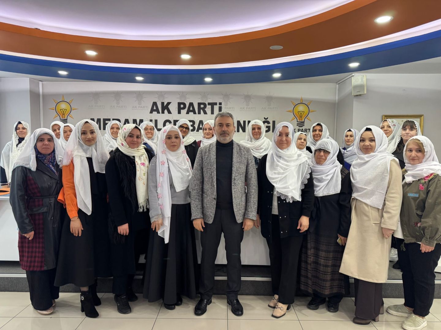 AK Parti Meram’dan başörtüsü hakaretine anlamlı tepki