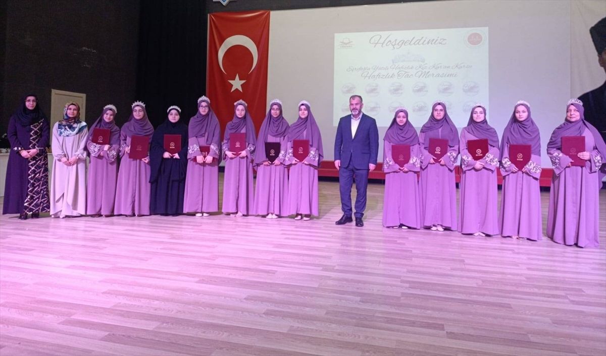 Beyşehir'de hafızlık programı düzenlendi