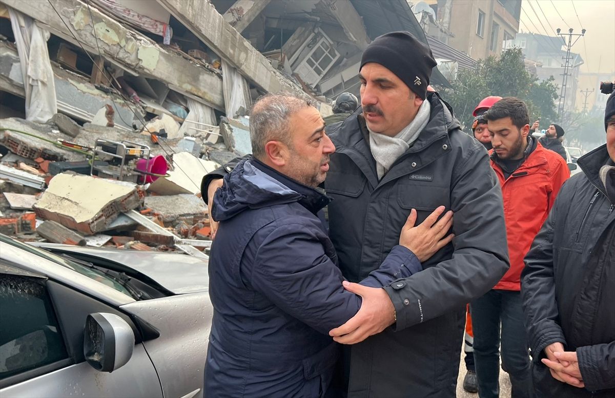 Konya Büyükşehir Belediye Başkanı Altay'dan 6 şubat depremlerine ilişkin mesaj