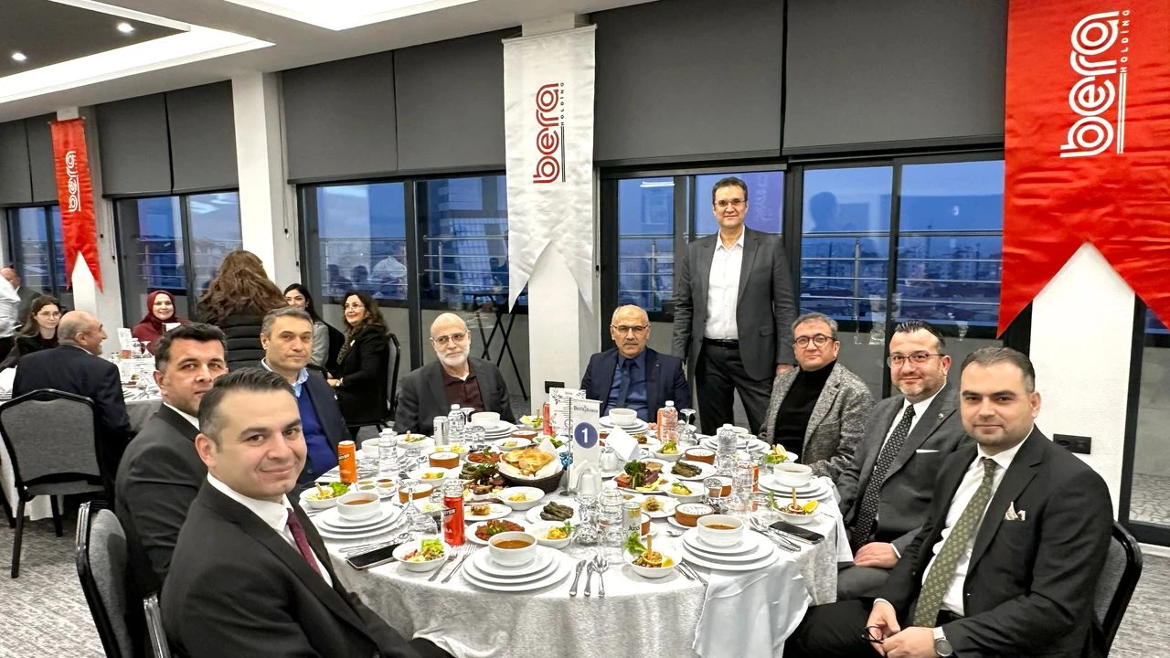 Konya'da finans dünyası geleneksel Bera Holding iftarında buluştu