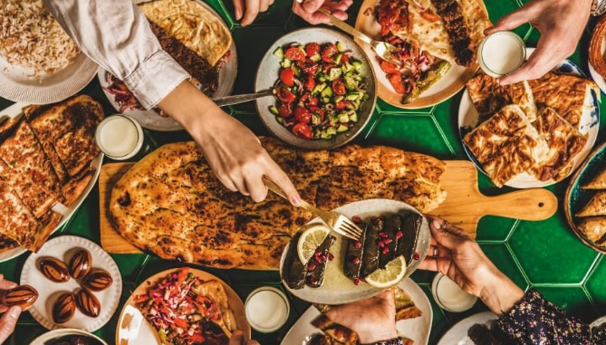Konya’da İlk Sahur Saat Kaçta? İşte Gün Gün Sahur ve İftar Vakitleri