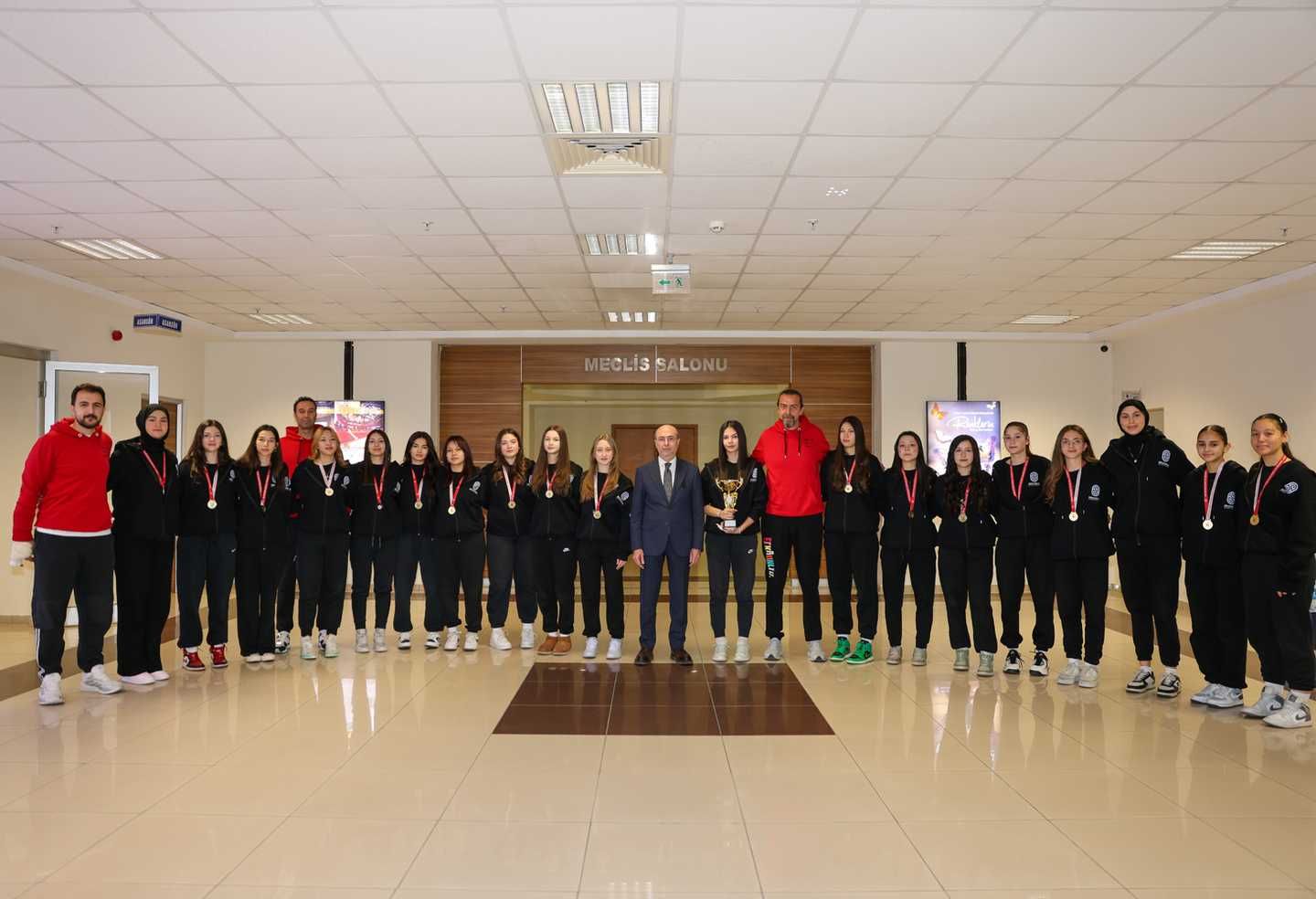 Selçuklu’nun Başarılı Sporcuları Başkan Pekyatırmacı İle Bir Araya Geldi