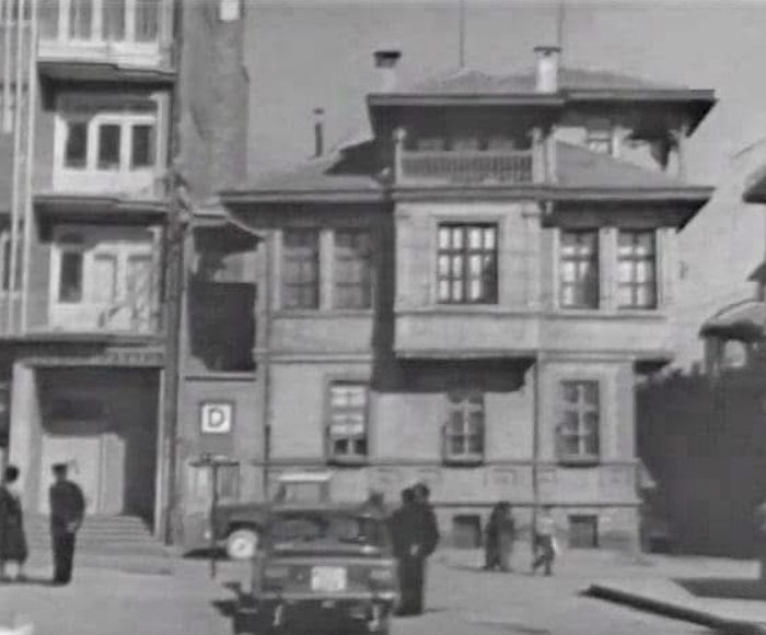 Teksas Amerika’da değil Konya’da: Pavyon detayı dikkat çekiyor! İşte hikayesi