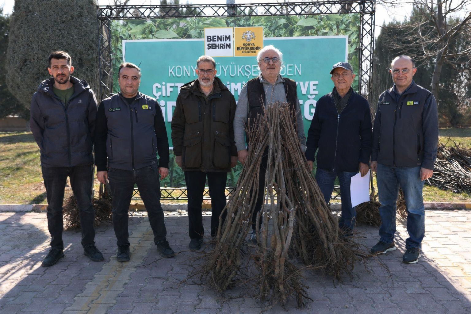 Başkan Altay “23 Bin 500 Adet Fidanı Çiftçimize Ulaştıracağız”