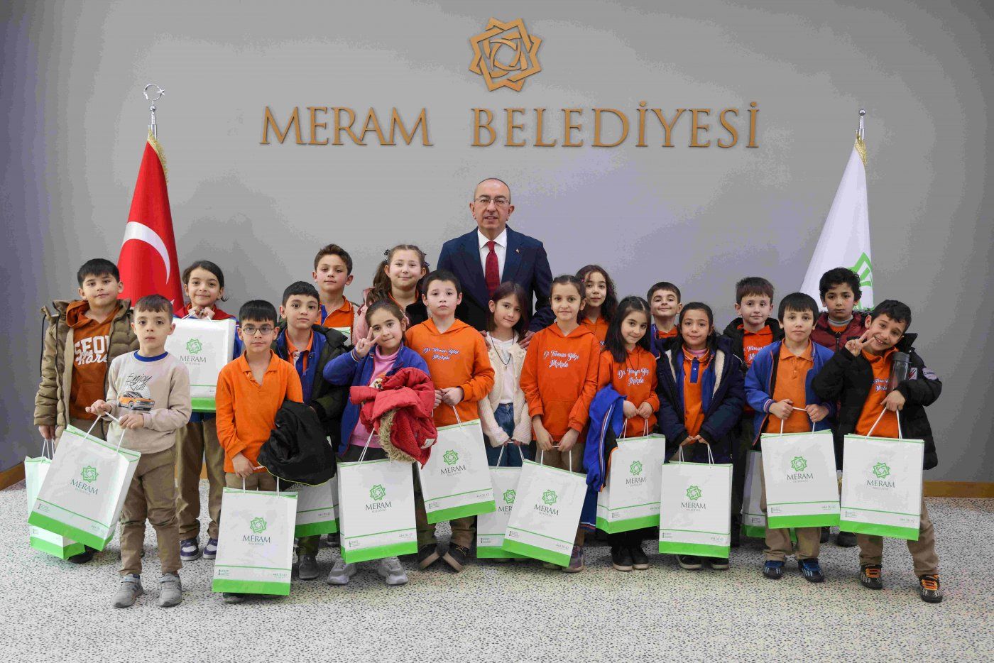 Başkan Kavuş, Minik Misafirlerini Ağırladı