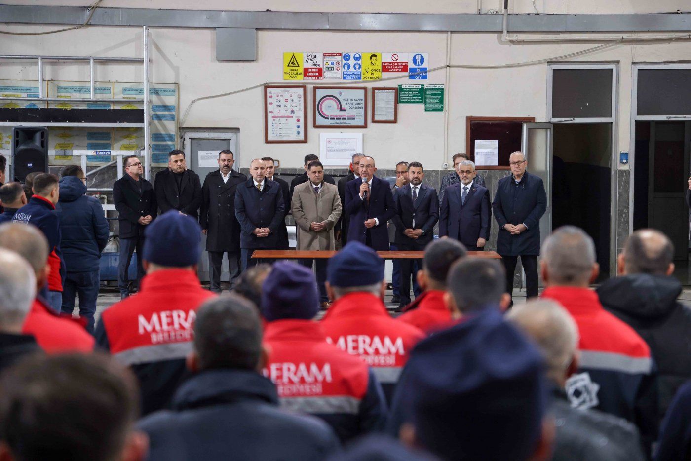 Başkan Kavuş personeliyle bayram sevincini paylaştı