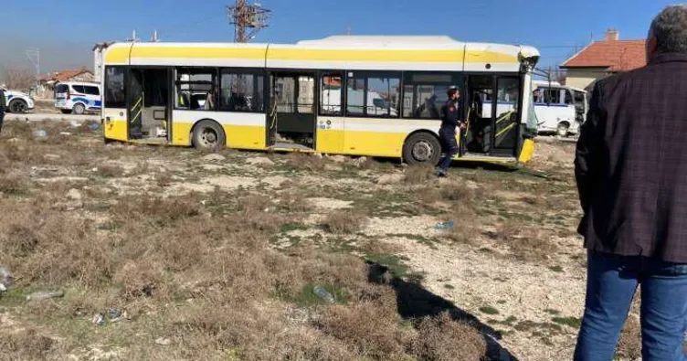 Konya'da öğrenci servisi ile belediye otobüsü çarpıştı, 26 kişi yaralandı