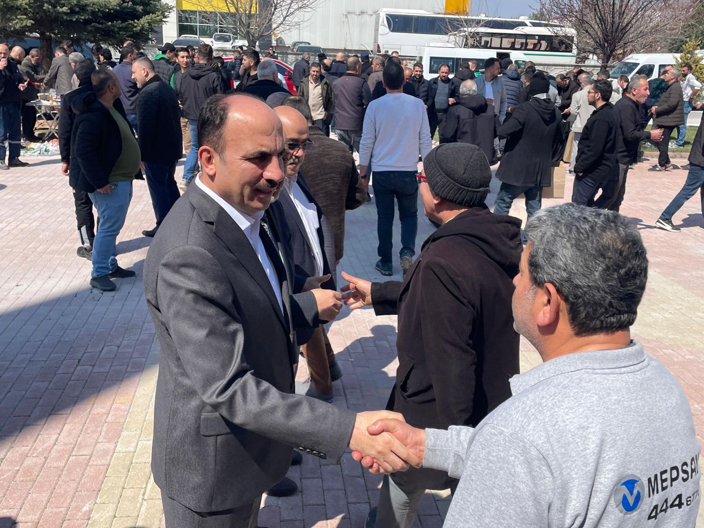 Konya’da gönül buluşması: Başkan Altay vatandaşlarla bir araya geldi