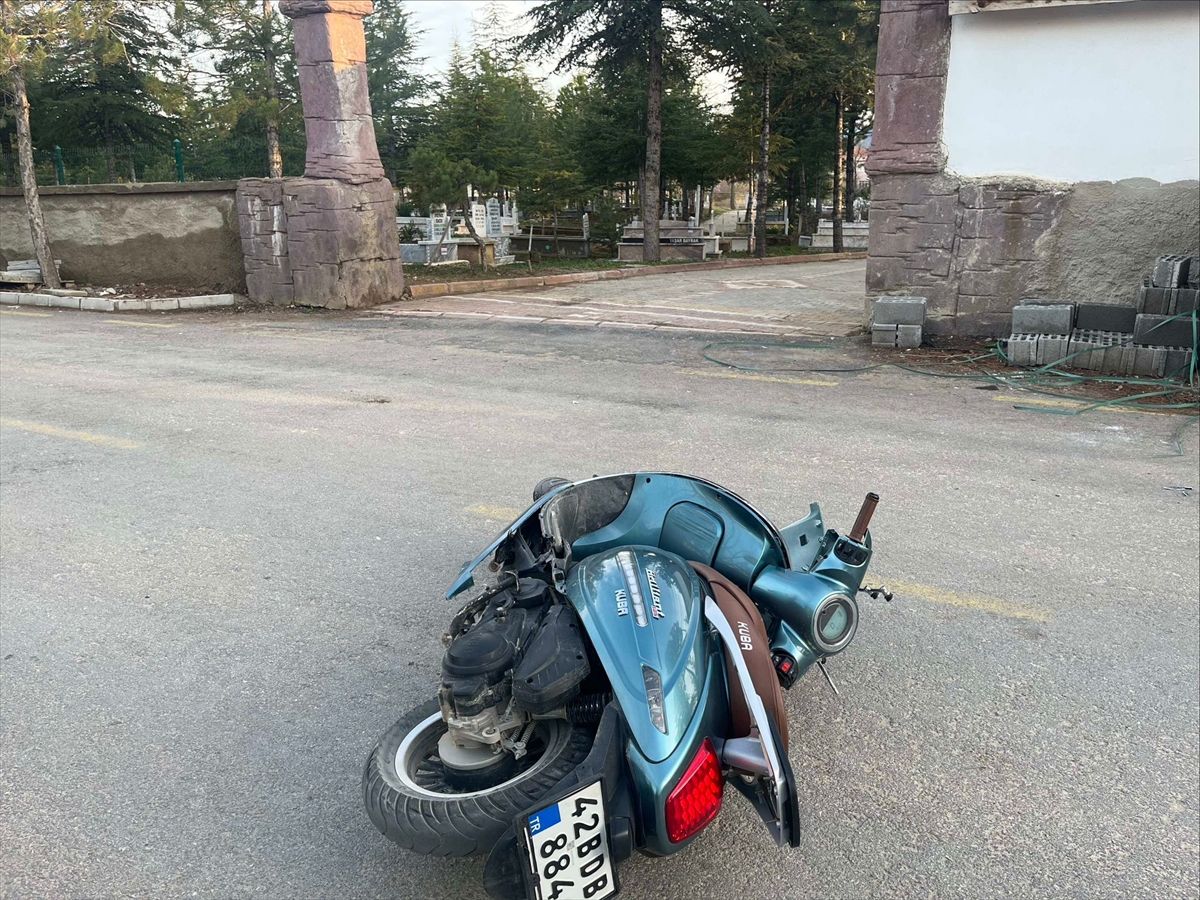 Konya'da kullandığı motosiklet duvara çarpan 11 yaşındaki çocuk öldü