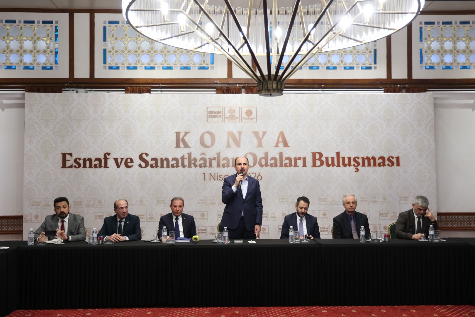 Başkan Altay Esnaf Odalarının Başkanlarıyla İstişare Toplantısında Buluştu