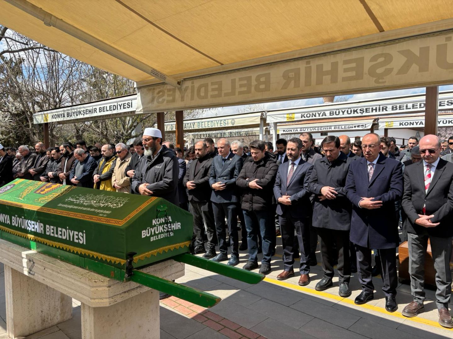 Hacıveyiszade ailesinin acı günü! Mehmet Koruyucu son yolculuğuna uğurlandı