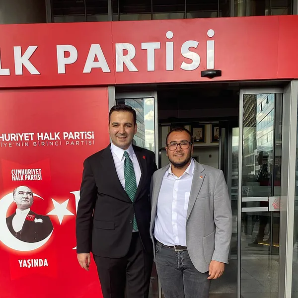 Konya’da CHP depremi: Görevden alınan gençlik kolları başkanı ateş püskürdü