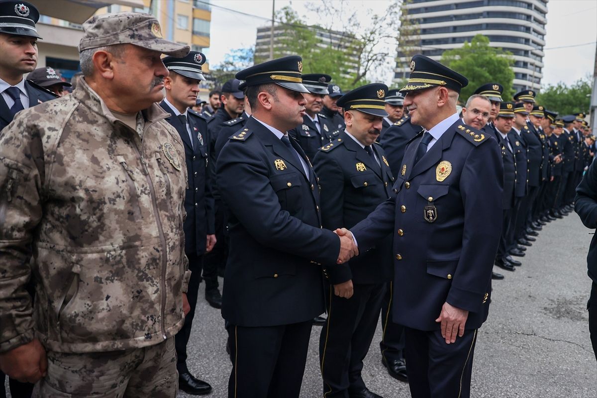 Ankara Emniyet Müdürü olarak atanan Maksut Yüksek Konya'dan törenle uğurlandı