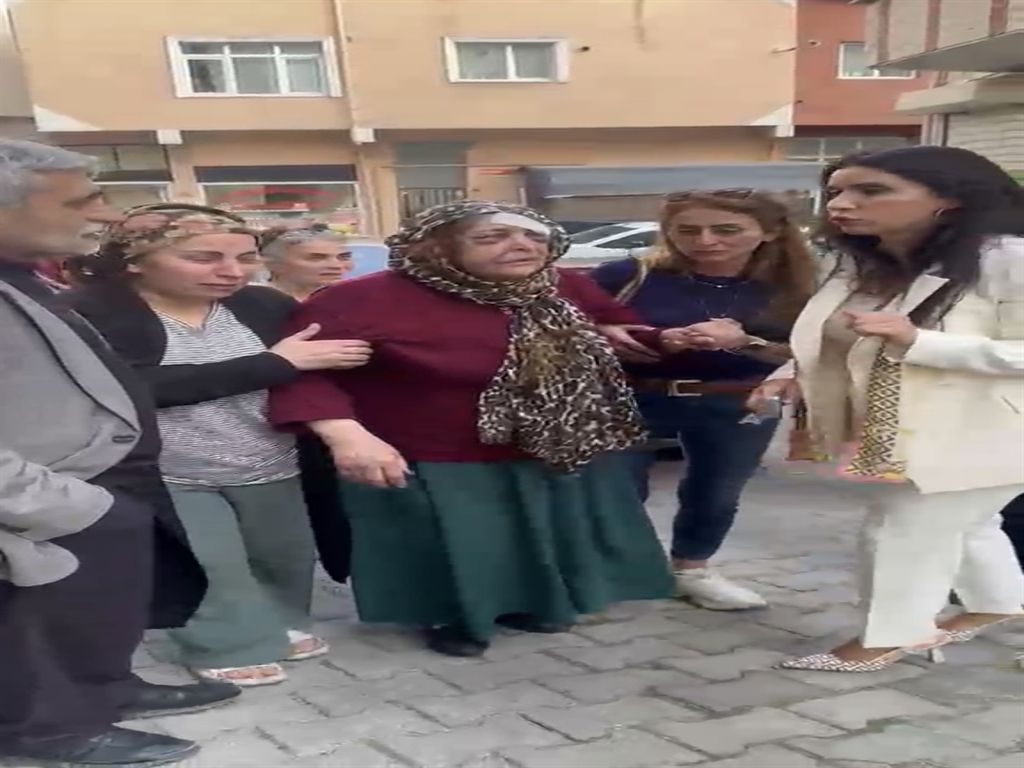Kızını silahla vuran damadını öldüren kayınvalideyi mahalleli karşıladı: Çocuklarımı korudum