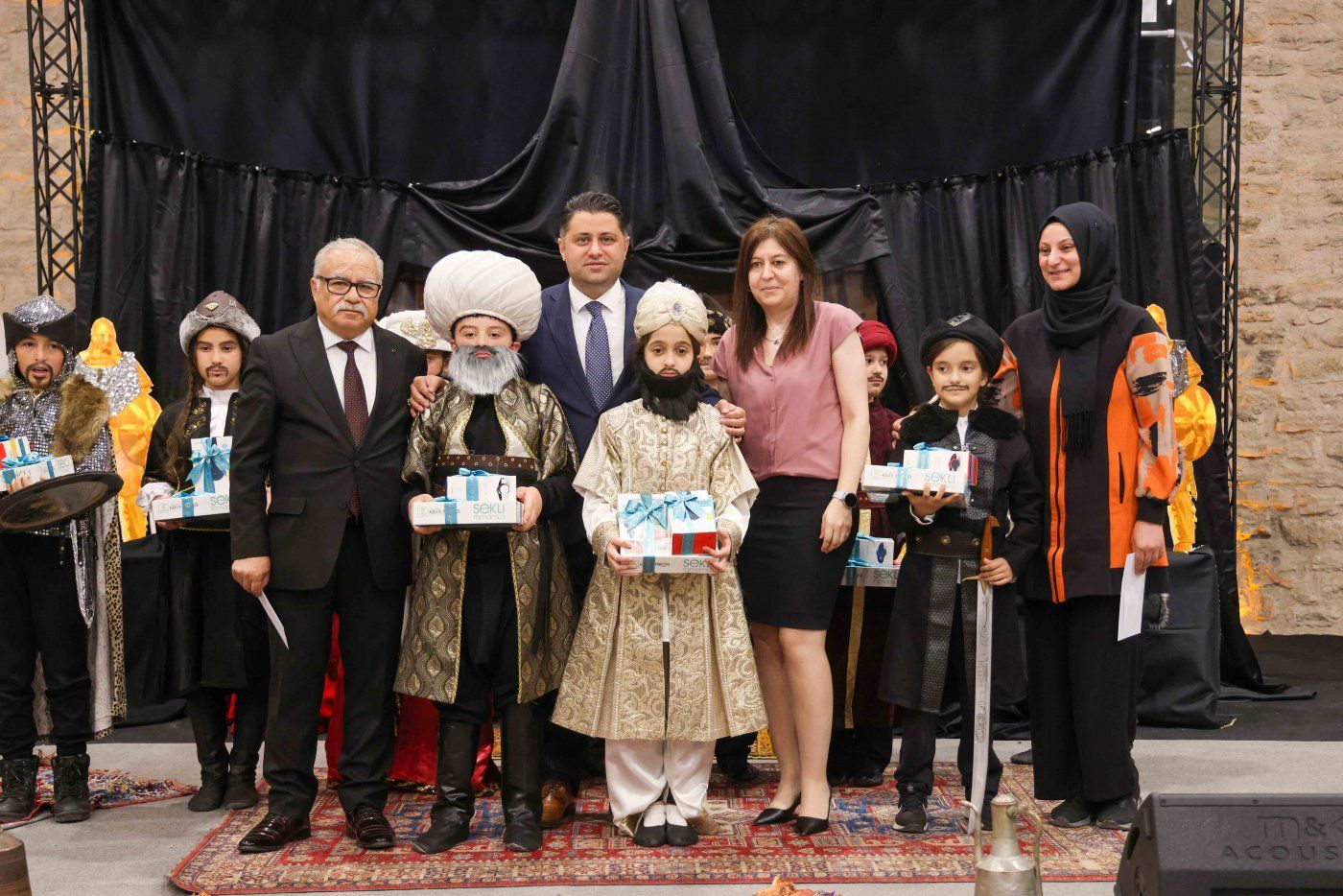 Meram’da Minikler Tarihi Sahneye Taşıdı: 'Korkusuz Liderler' Büyük Alkış Topladı