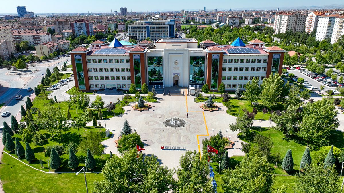 Selçuklu Bayrama Hazır
