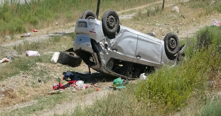 Konya'da feci kaza! Otomobil yoldan çıkıp takla attı: 1 çocuk öldü 3 yaralı