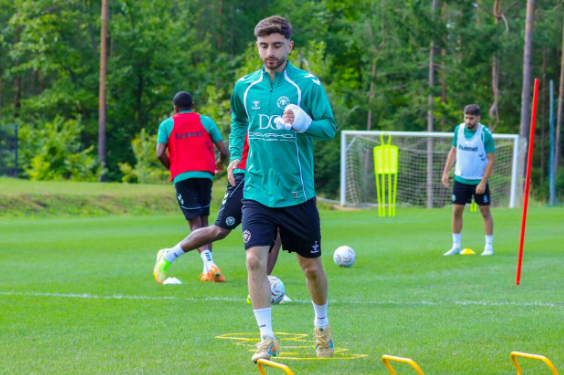 Konyaspor’da taraftara üzücü haber: Yıldız isim ayrılıyor!