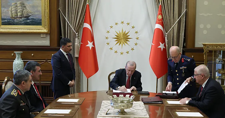 Yüksek Askeri Şura kararları açıklandı! Hava Kuvvetleri Komutanlığına Orgeneral Rafet Dalkıran atandı