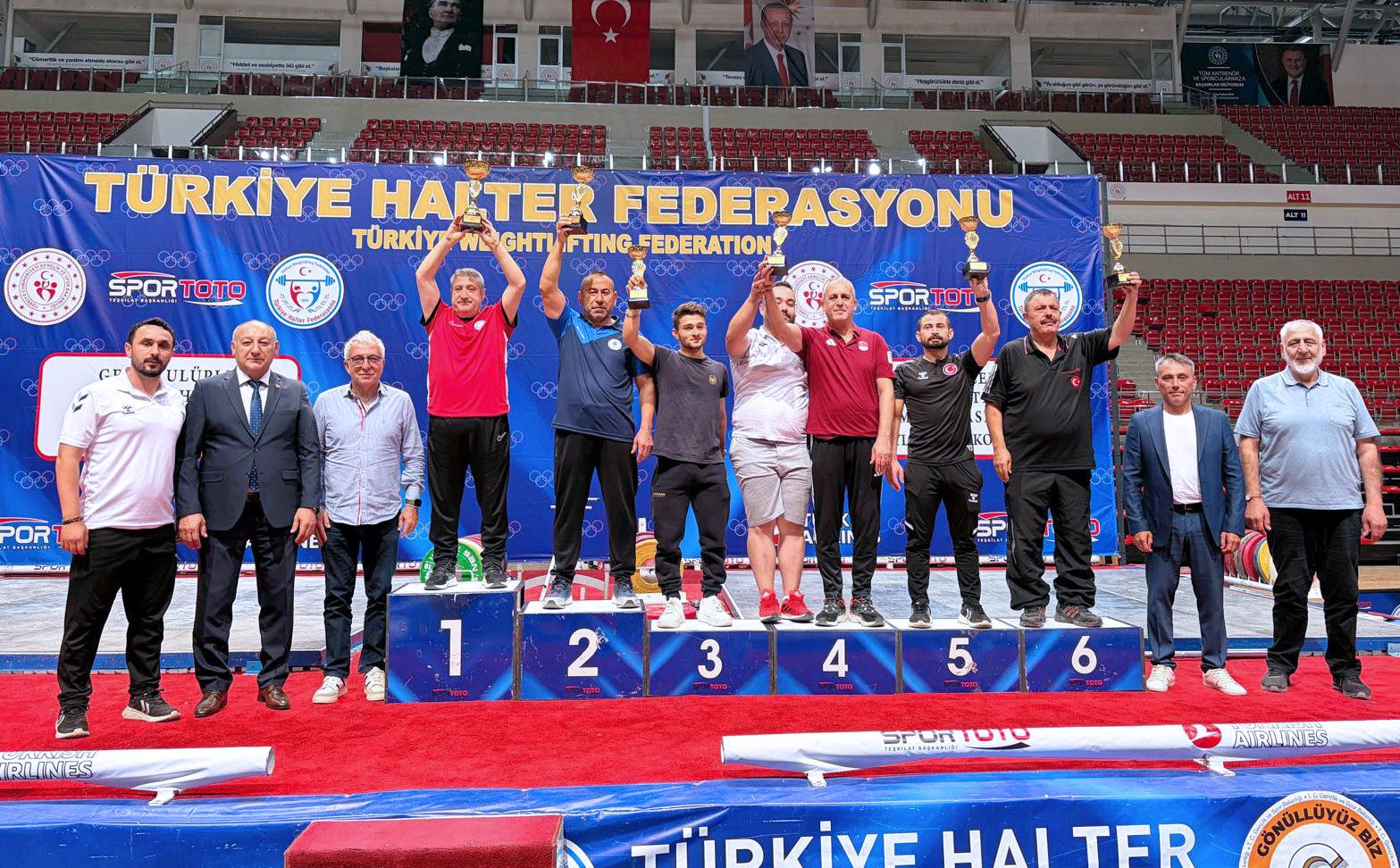 Karataylı haltercilerden çifte başarı